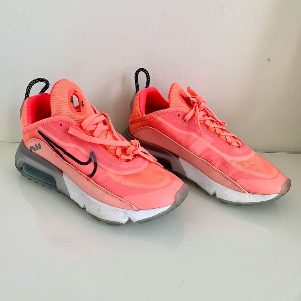Nike Women's Air Max 2090 Sneaker, Lava Glow